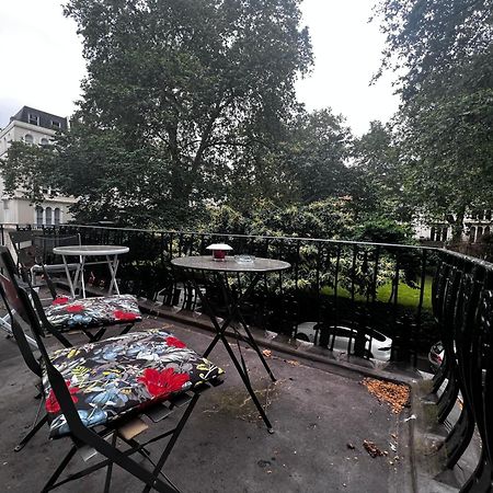 Hyde Park Studio Has Private Balcony With Tranquil Garden View Londra Dış mekan fotoğraf